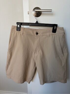 Lululemon ABC Classic-Fit Short 7"
